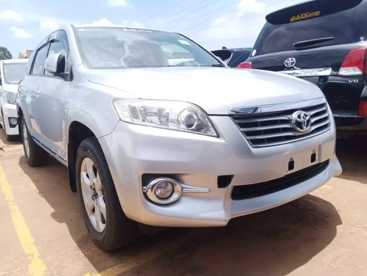 Toyota Vanguard