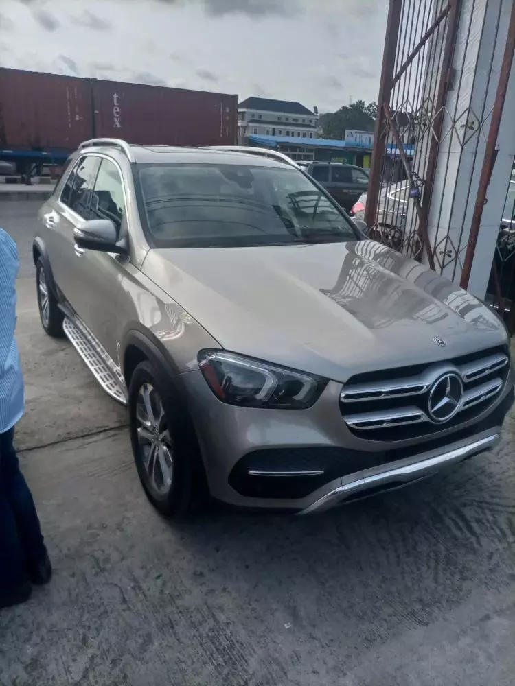 Mercedes-Benz GLE 350