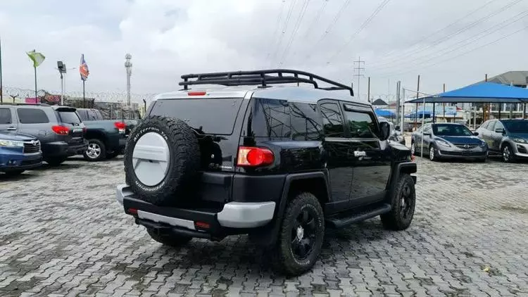Toyota FJ Cruiser