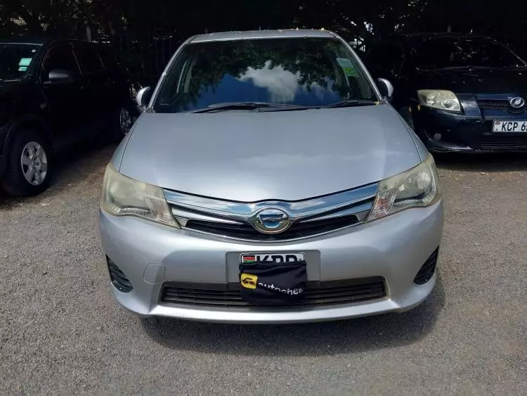 Toyota Fielder hybrid