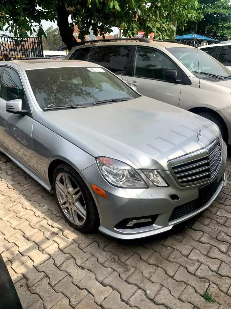 Mercedes-Benz E 550