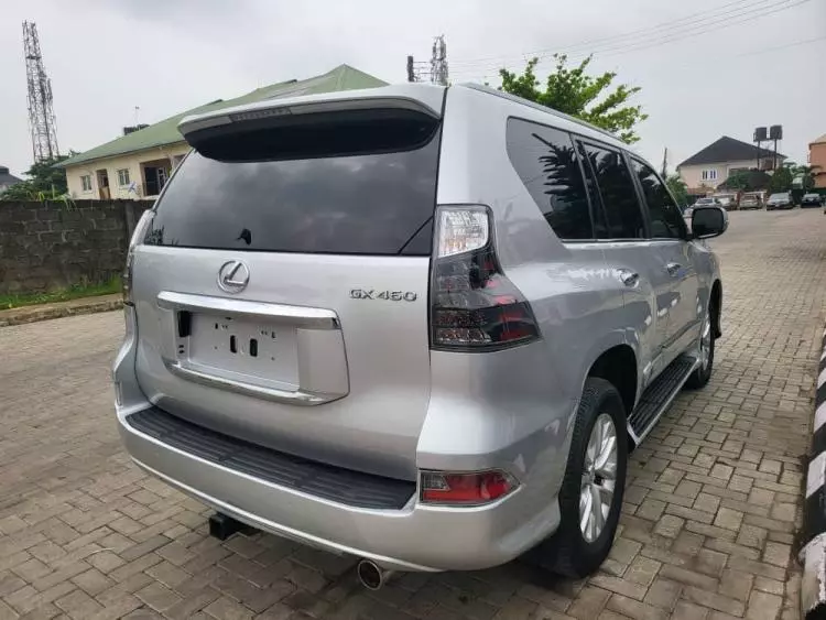 Lexus GX 460