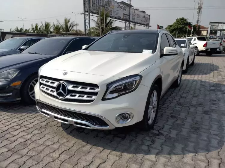 Mercedes-Benz GLA 250