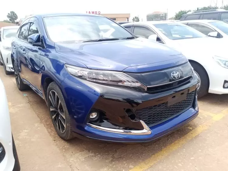 Toyota Harrier GR
