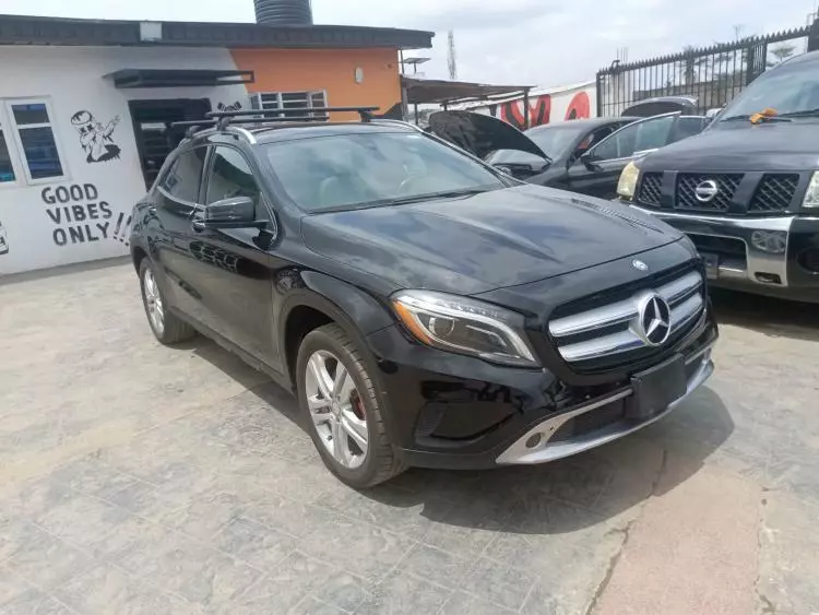 Mercedes-Benz GLA 250