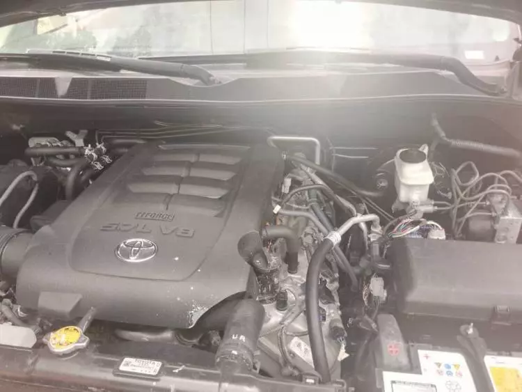 Toyota Sequoia