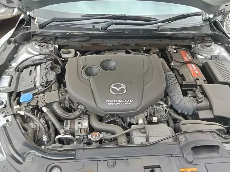 Mazda Atenza