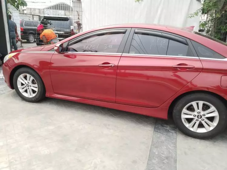 Hyundai SONATA 2,0L BVA / Cuir Luxury