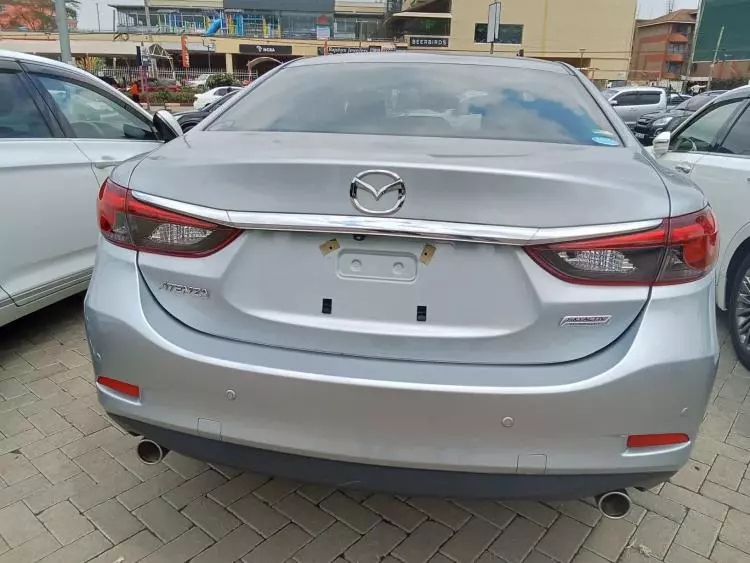 Mazda Atenza