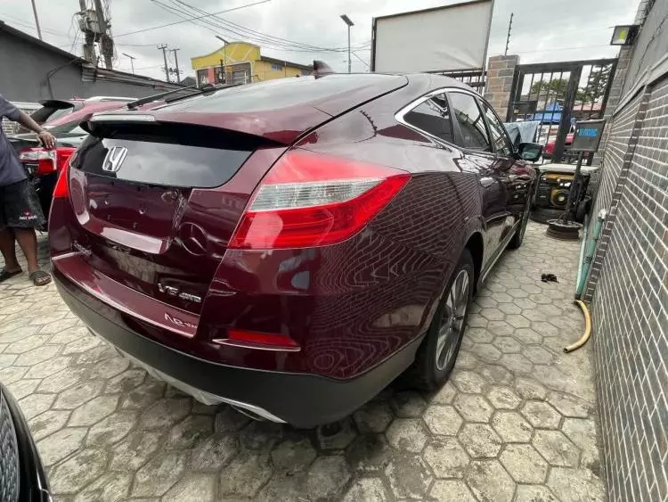 Honda Crosstour