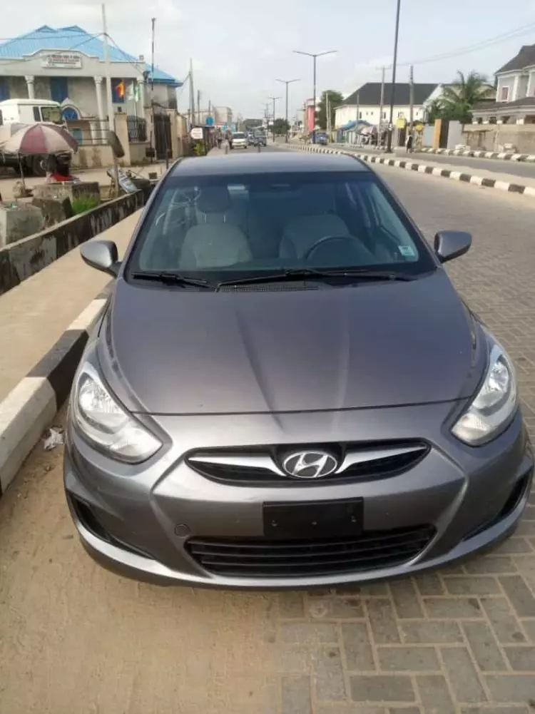 Hyundai Accent