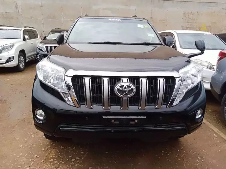 Toyota Landcruiser Prado