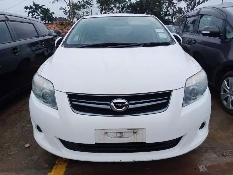 Toyota Fielder