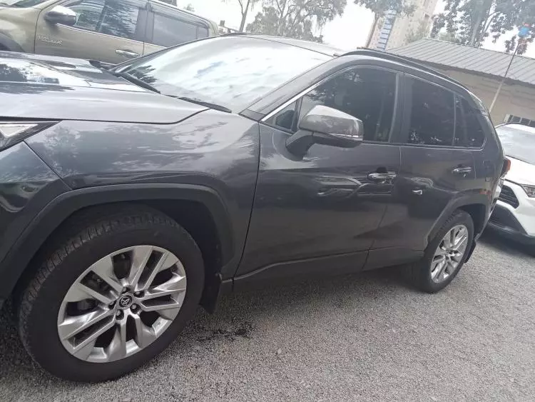 Toyota RAV 4