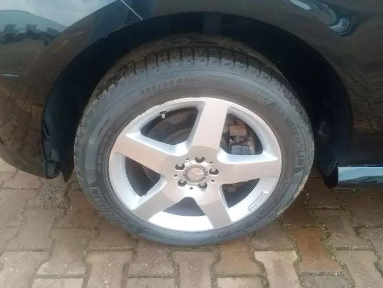 Mercedes-Benz ML 350