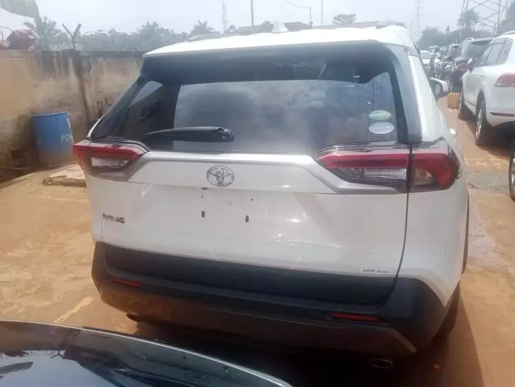Toyota RAV 4