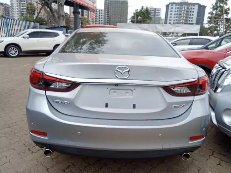 Mazda Atenza