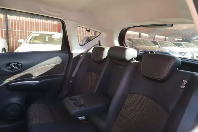 Nissan Note medalist