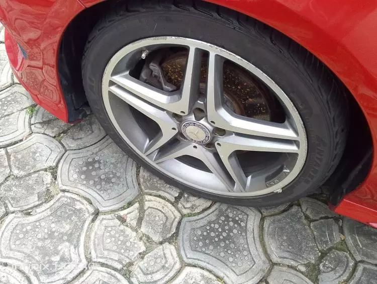 Mercedes-Benz C 350