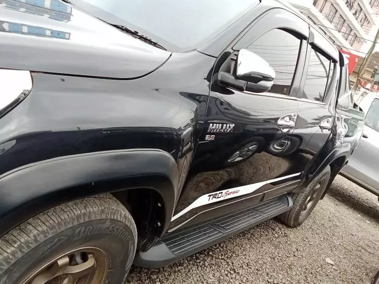 Toyota Hilux Revo