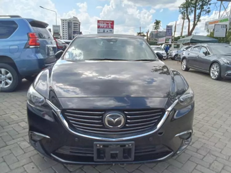 Mazda Atenza 