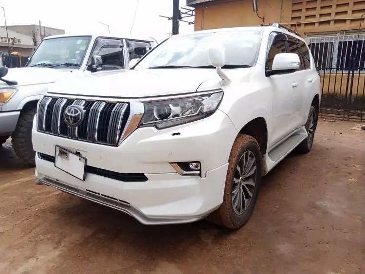 Toyota Landcruiser Prado