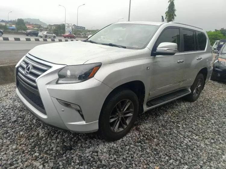 Lexus GX 460