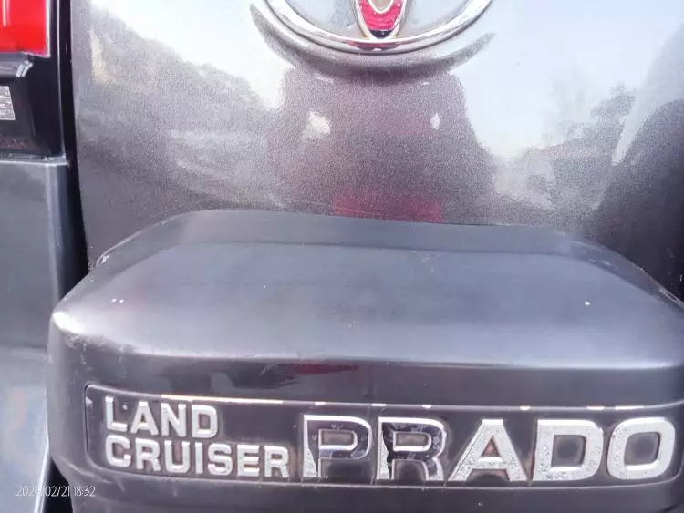 Toyota Land Cruiser Prado VX.L
