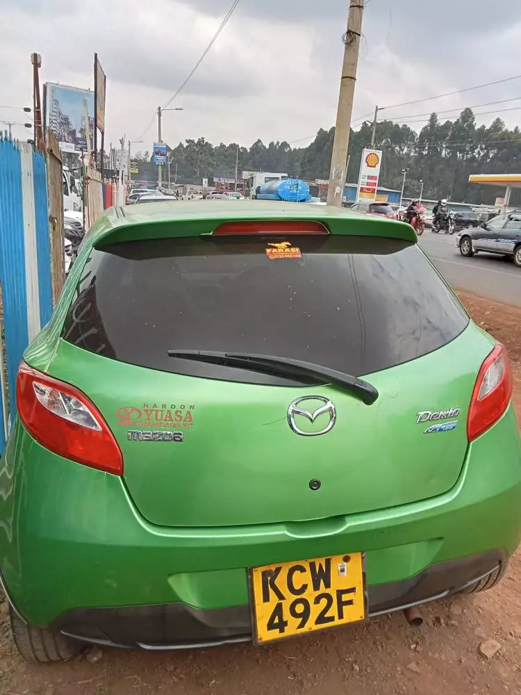 Mazda Demio