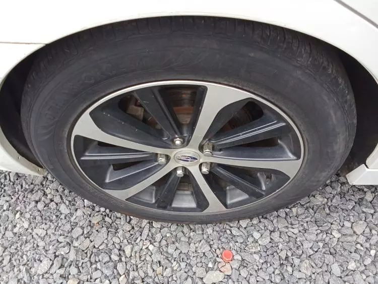 Subaru Legacy B4
