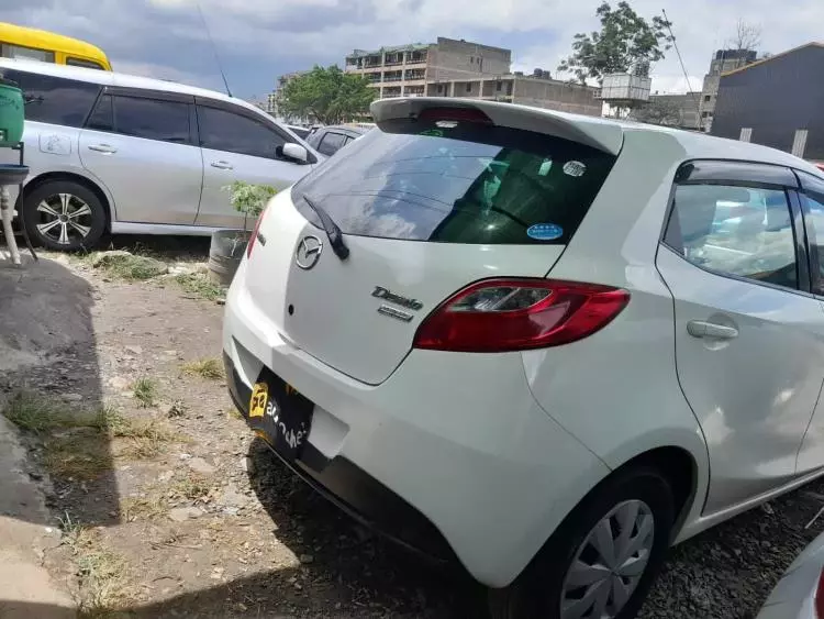 Mazda Demio