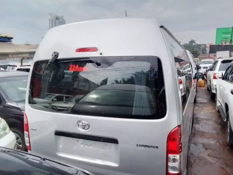 Toyota Hiace (High Roof)