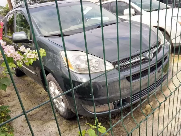 Toyota Sienna