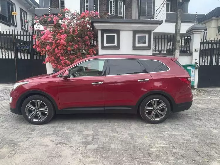 Hyundai Santa Fe