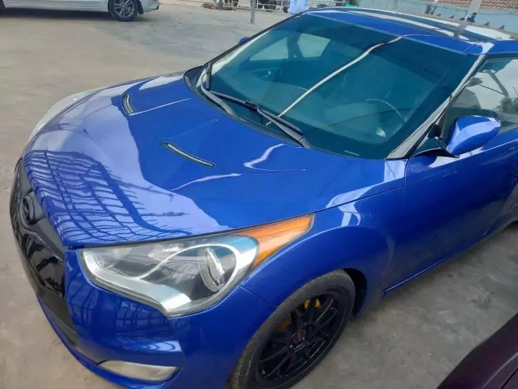 Hyundai Veloster