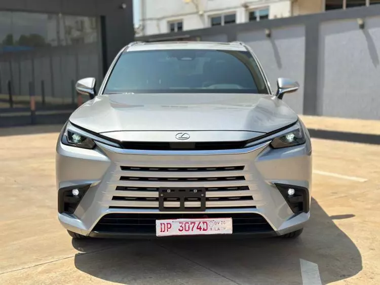 Lexus TX 350