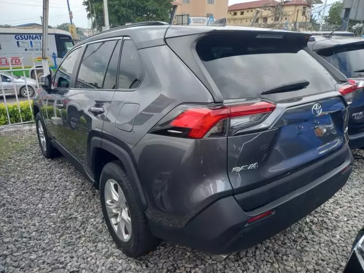 Toyota RAV 4