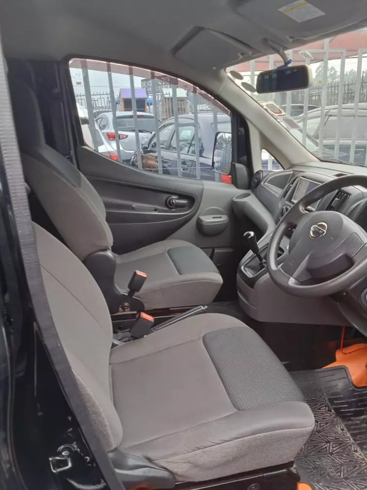 Nissan Vanette