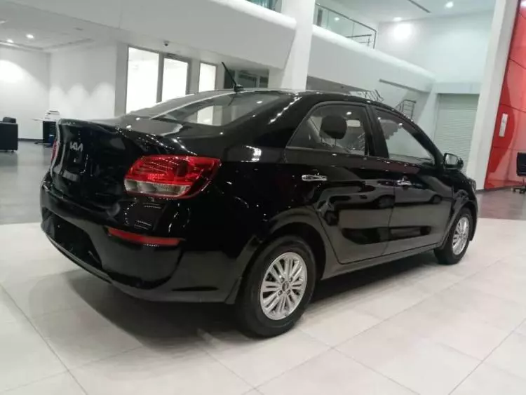KIA PEGAS