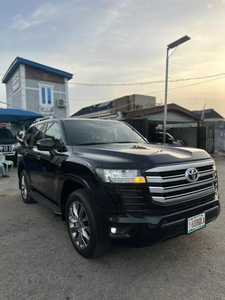 Toyota Land Cruiser GXR
