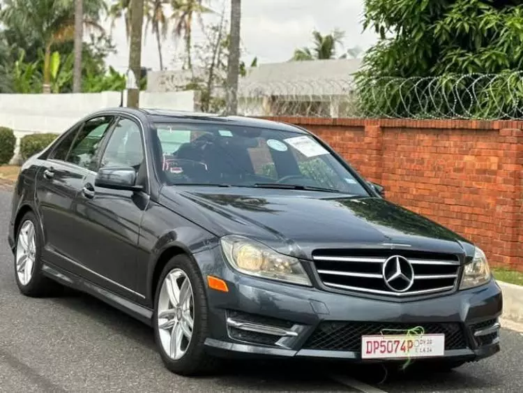 Mercedes-Benz C 250