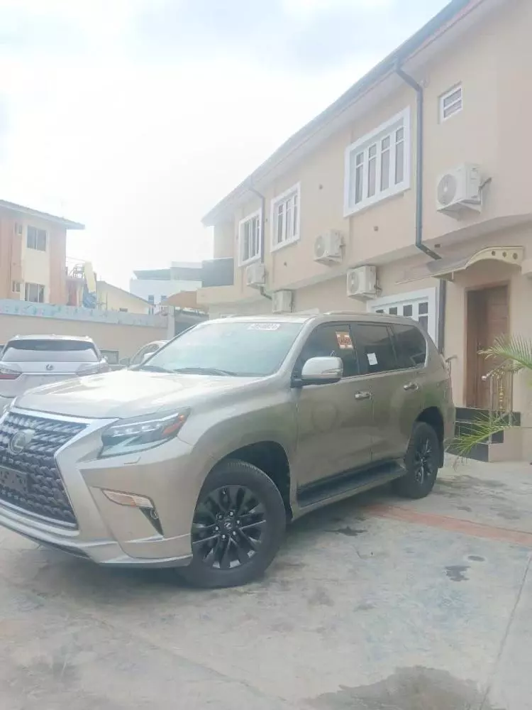 Lexus GX 460