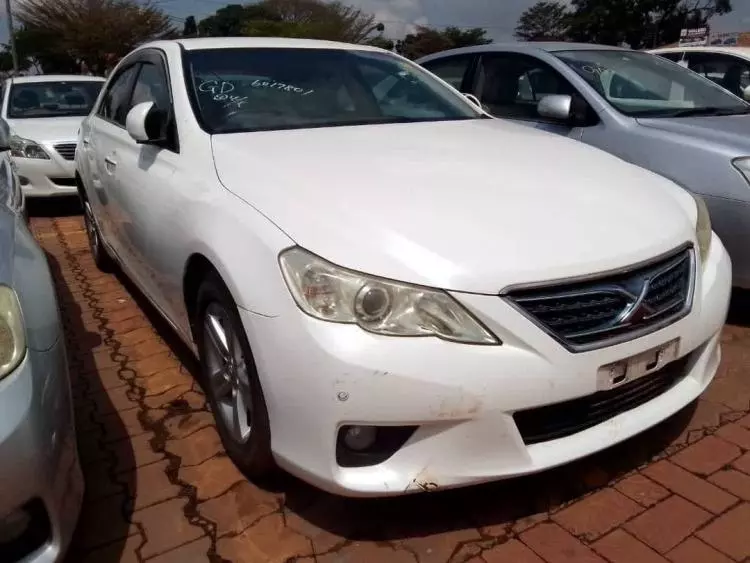 Toyota Mark X