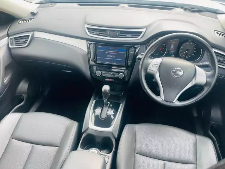 Nissan X- trail