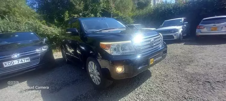 Toyota Landcruiser ZX