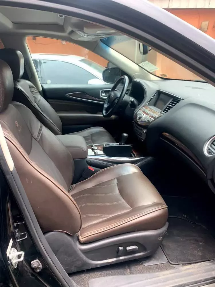 Infiniti JX
