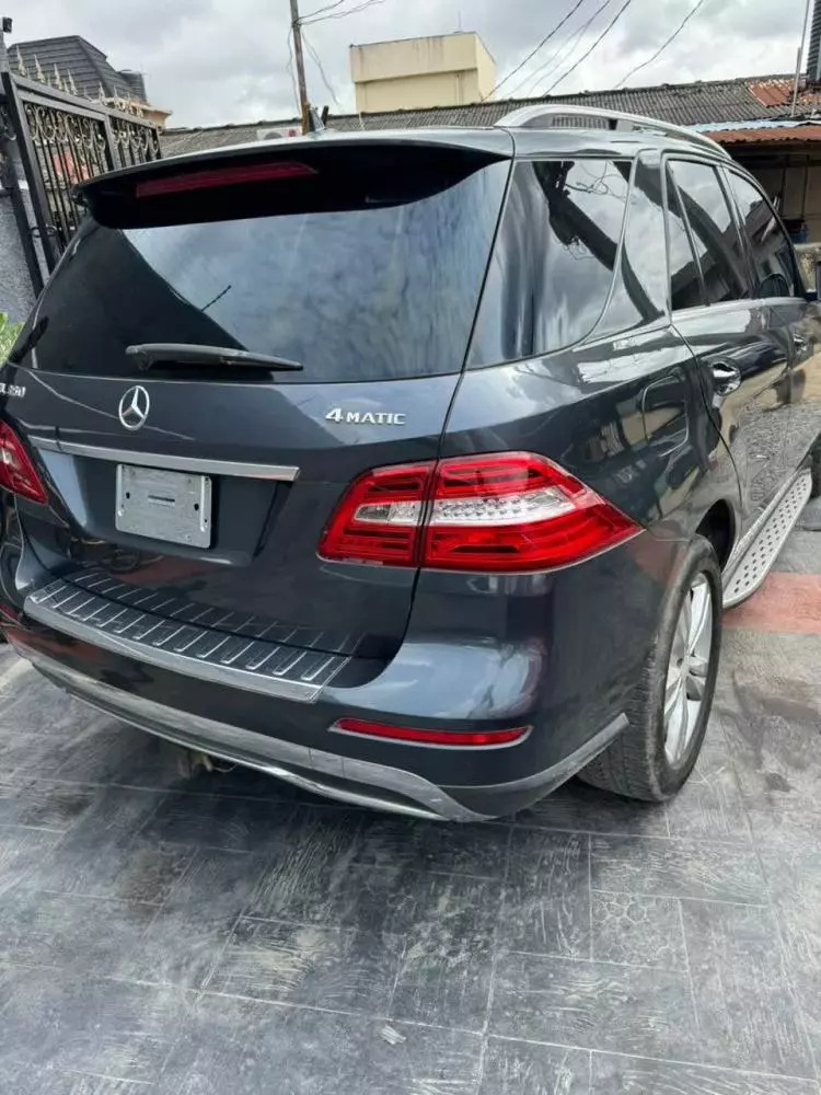 Mercedes-Benz ML 350