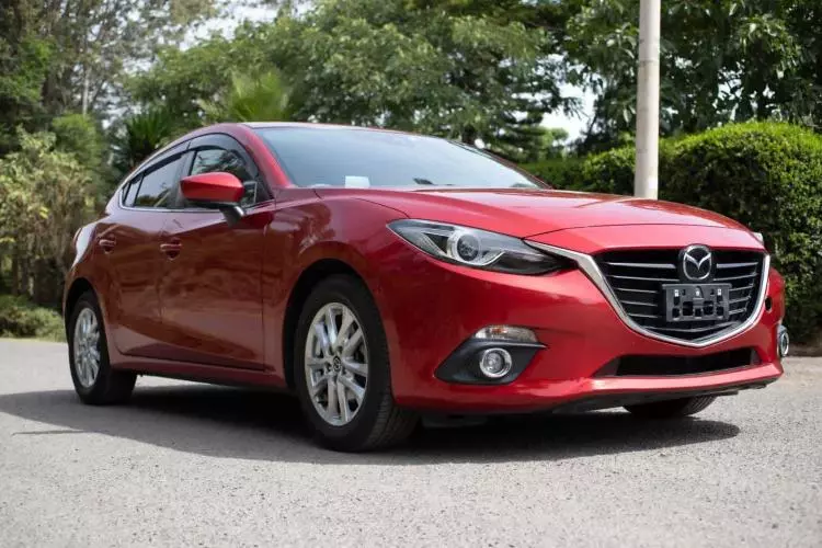 Mazda Axela 