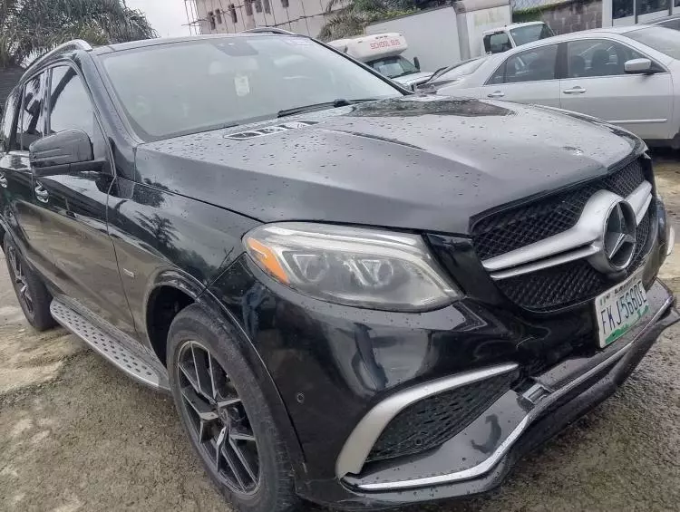 Mercedes-Benz GLE 350