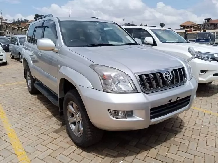 Toyota Landcruiser Prado